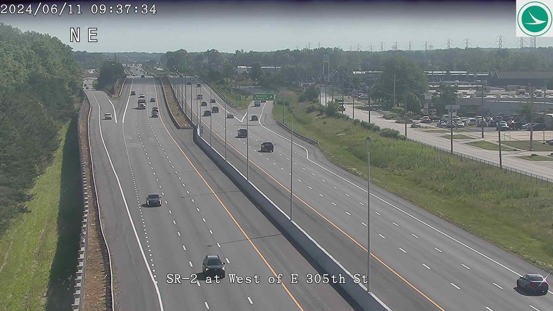 Traffic Cam SR-2 at West of E 305th St