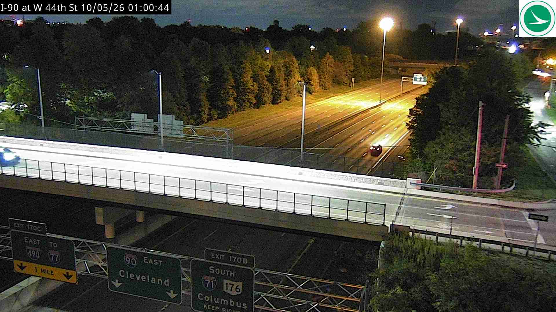Traffic camera: I-90 at W 44th St, 3039