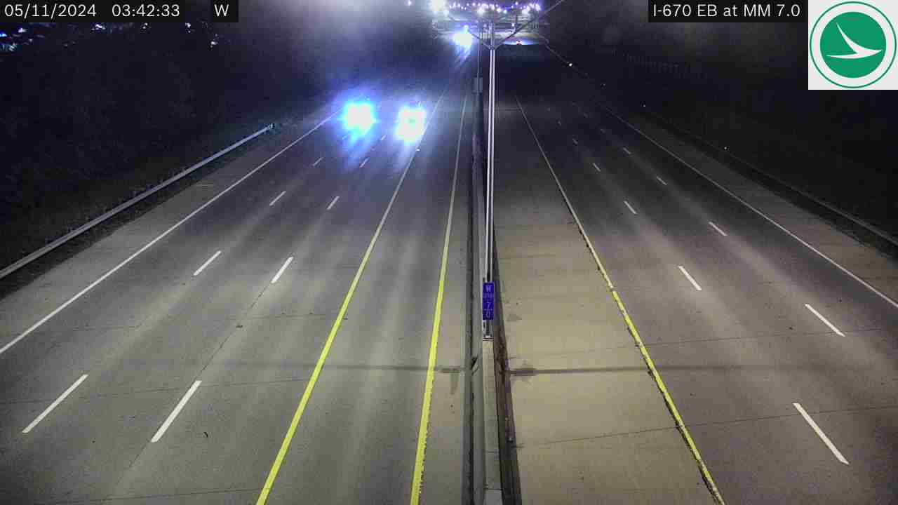 Traffic Cam I-670 EB at MM 7.0, W of Nelson Rd