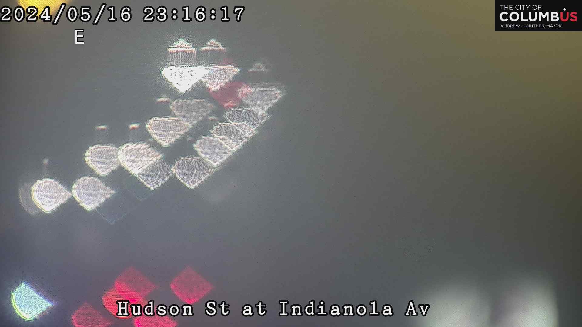 Traffic Cam Hudson St at Indianola Ave