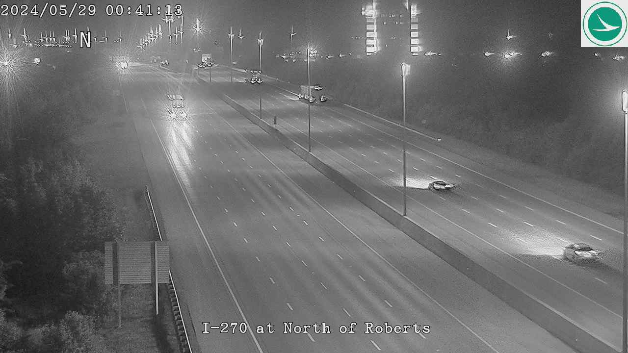 Traffic Cam I-270 at N of Roberts Rd