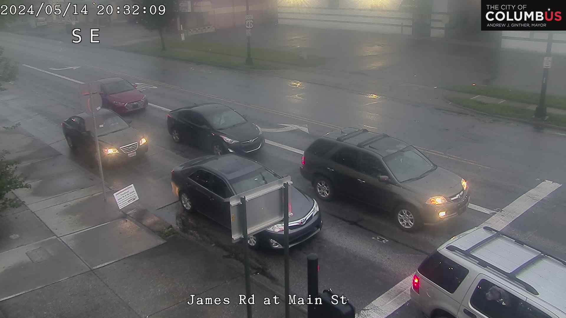 Traffic Cam James Rd at Main St