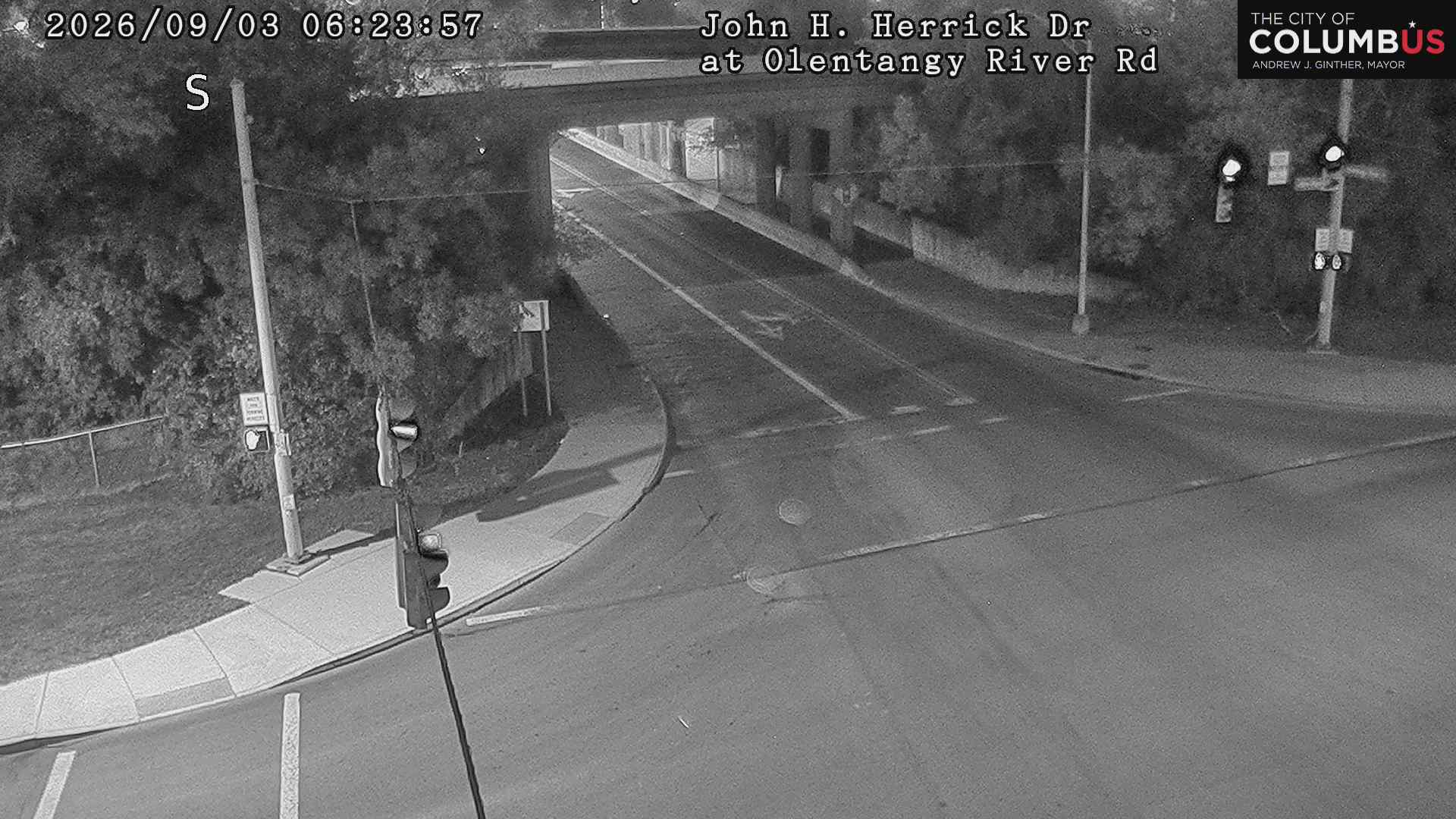 (City of Columbus) Olentangy River Rd at John Herrick Dr