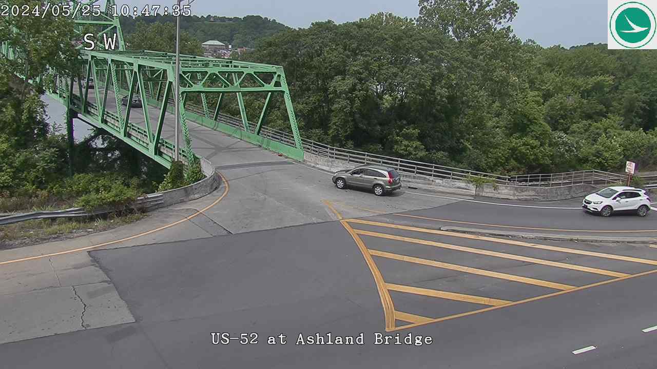 Traffic Cam US-52 at Ashland Bridge