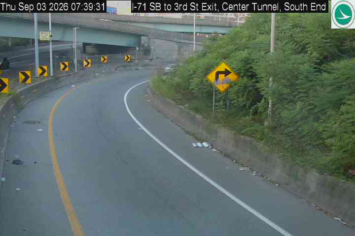 I-71 SB to 3rd St Exit, Center Tunnel, South End, 4047