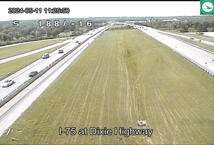 Traffic Cam I-75 at Dixie Highway
