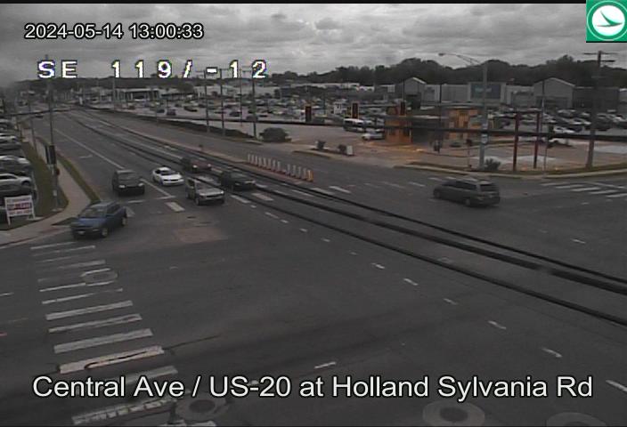 Traffic Cam Central Ave / US-20 at Holland Sylvania Rd